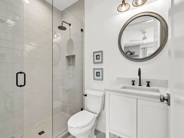Luxurious Destin Vacation Rental with Private Pool - 7 king Bedrooms