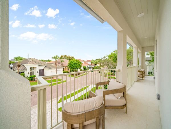 Luxurious Destin Vacation Rental with Private Pool - 7 king Bedrooms