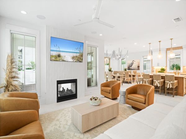 Luxurious Destin Vacation Rental with Private Pool - 7 king Bedrooms