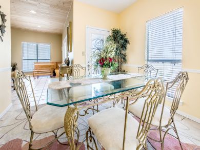 3 Bedroom Home Just Steps to White Sandy Beach Private Pool