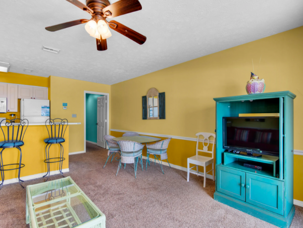 Destin 1 Bedroom Condo sleeps 6