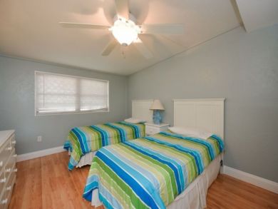 Siesta Key Condo 911047