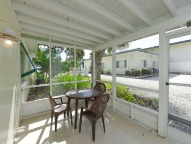 Siesta Key Condo 911047