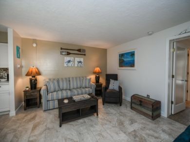 Siesta Key Vacation Condo Sleeps Six Guests