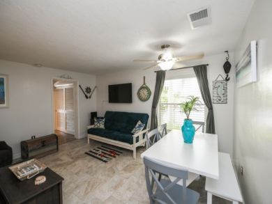 Siesta Key Vacation Condo Sleeps Six Guests