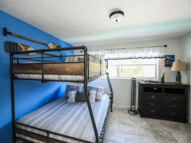 Siesta Key Vacation Condo Sleeps Six Guests