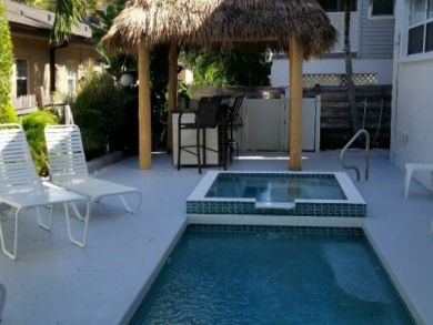 Siesta Key Vacation Condo Sleeps Six Guests