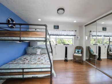Siesta Key Condo 911055