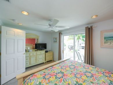 Siesta Key Condo 911056