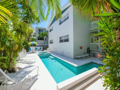 Siesta Key Condo 911056