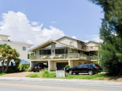 Siesta Key One Bedroom Vacation Accommodation Sleeps 4