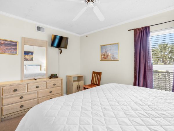 Beachfront Bliss on Okaloosa Island - 2 Bedroom Condo Sleeps 6