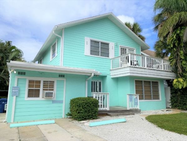 Short Walk to Beach Siesta Key Vacation Villa One Bedroom