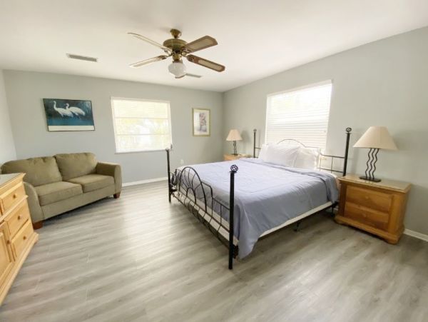 Short Walk to Beach Siesta Key Vacation Villa One Bedroom