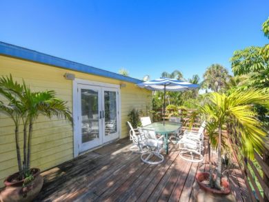 Charming Siesta Key Vacation Getaway