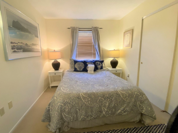 Beach Vacation Home In Siesta Key Six Guests Walk To Beach