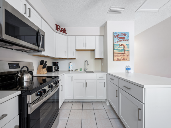 2 Bedroom Siesta Key Casita Stunning NEW ARRIVAL Walk to Village