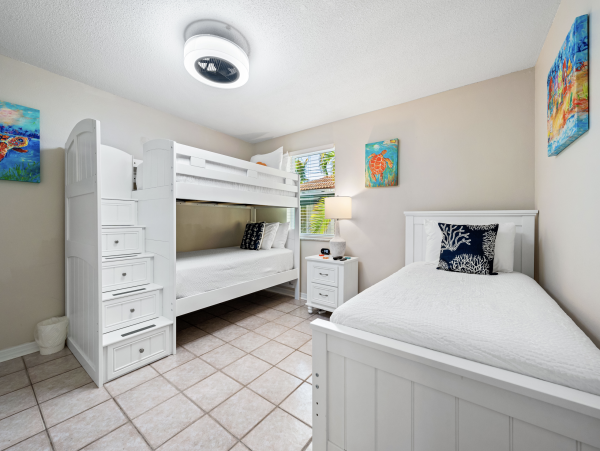 2 Bedroom Siesta Key Casita Stunning NEW ARRIVAL Walk to Village
