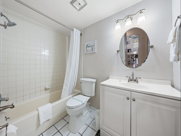 2 Bedroom Siesta Key Casita Stunning NEW ARRIVAL Walk to Village