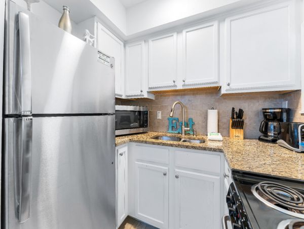 Siesta Key Vacation Condo One Bedroom Walk to Beach