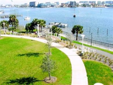 Okaloosa Island Three Bedroom Vacation Condo With Gulf VIews