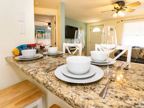 Holmes Beach 2 Bedroom Vacation Rental Condo
