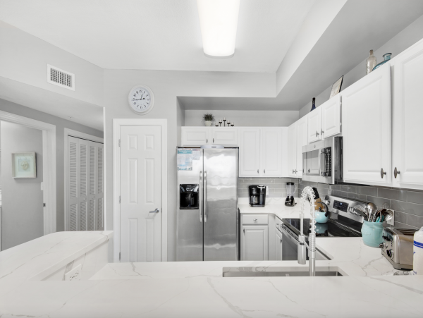 Panama City Beach Exceptional Getaway - 3 Bedroom Condo