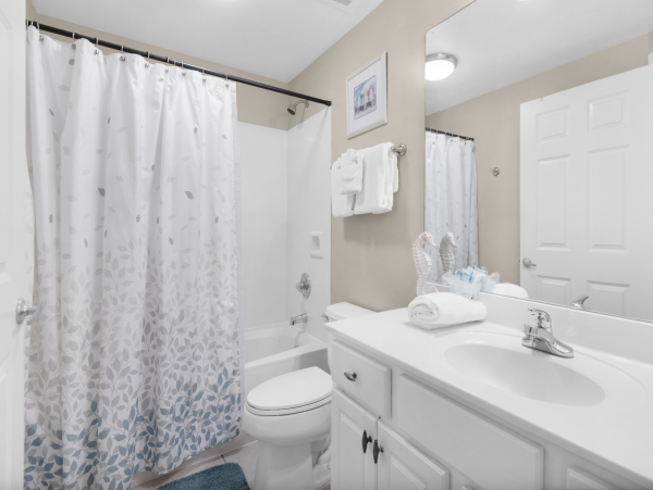 Panama City Beach Exceptional Getaway - 3 Bedroom Condo