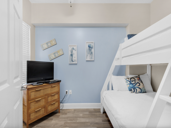 Panama City Beach Exceptional Getaway - 3 Bedroom Condo