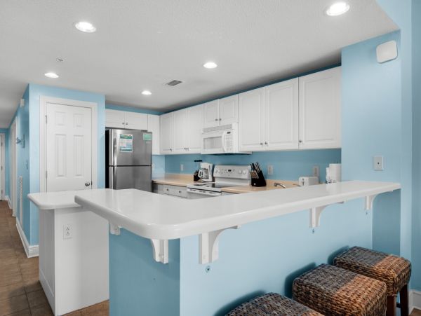 Panama City Beach Oceanfront Luxury Condo Rental 3-Bedroom Gulf View
