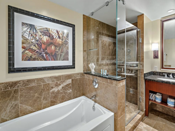 Uninterrupted Views of The Pacific Ocean Three Bedroom Condo