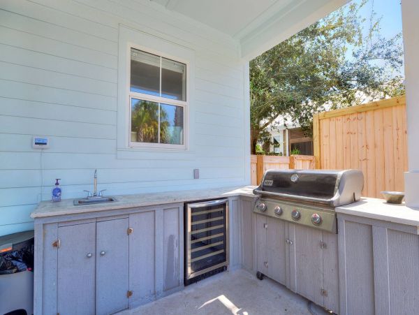Luxury Destin Vacation Rental Home with Private Pool