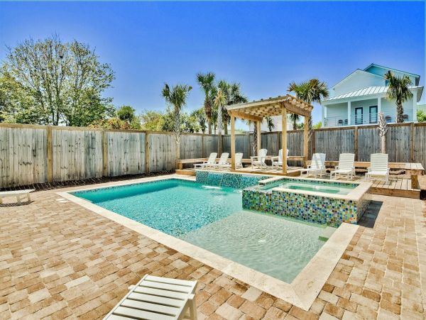 Luxury Destin Vacation Rental Home with Private Pool