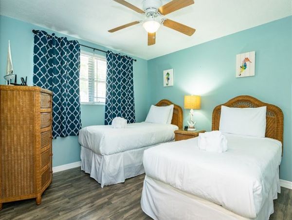 Anna Maria Great Value Two Bedroom Vacation Condo