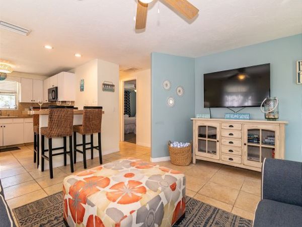 Anna Maria Great Value Two Bedroom Vacation Condo