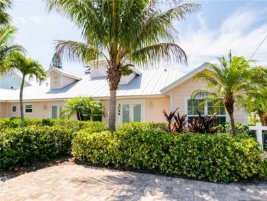 Holmes Beach Three Bedroom Pool Home