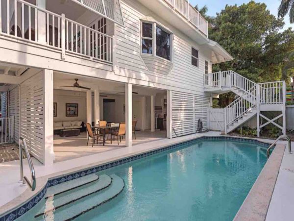 Luxury Naples Vacation Residence Gulf Views & Guest House