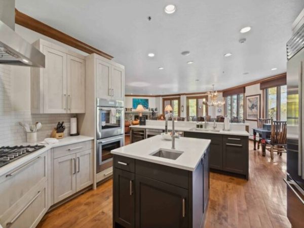 Ski in Ski out Luxury Four Bedroom Vacation Rental in Beaver Creek