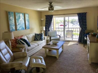 Two Bedroom CondoShort Walk to Beach Close to Siesta Village