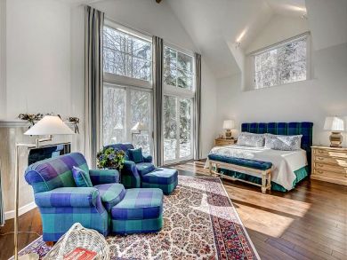 Avon Vacation Accommodation Call Today!