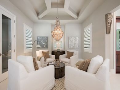 Waterfront 4 Bedroom Luxury Home with Private Pool in Old Naples