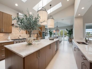 Waterfront 4 Bedroom Luxury Home with Private Pool in Old Naples