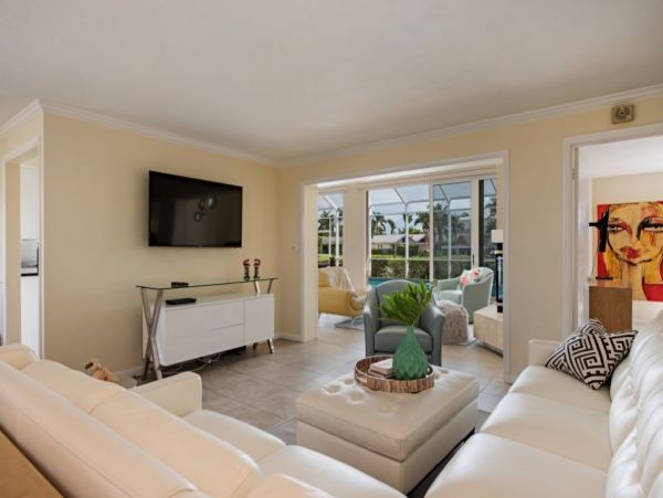 Naples Luxury Vacation Home Rental Three Bedrooms Sleeps 8
