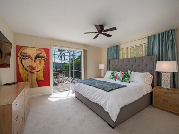 Naples Luxury Vacation Home Rental Three Bedrooms Sleeps 8