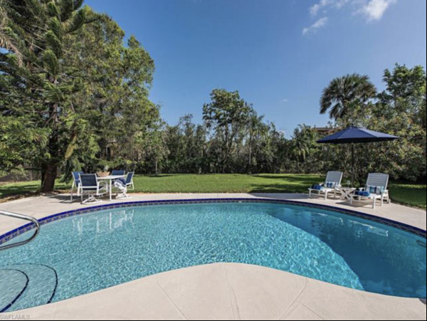 Great Three Bedroom Naples Home with Private Pool