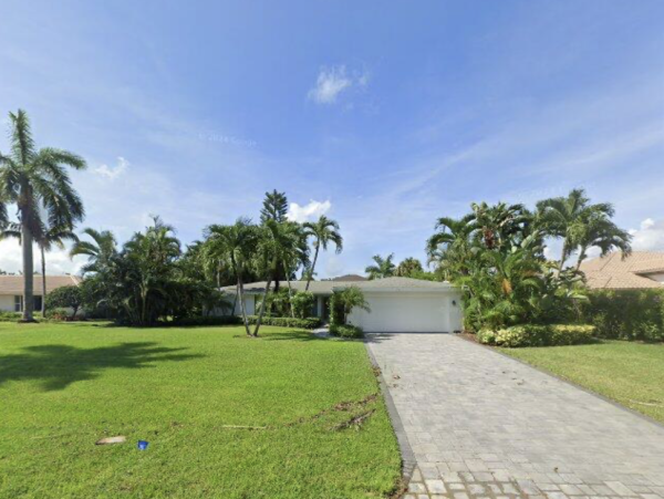 Great Three Bedroom Naples Home with Private Pool