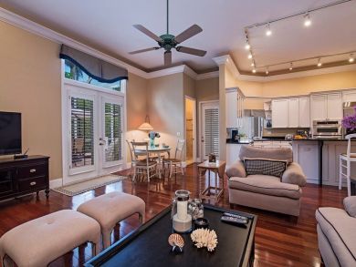 Naples Home 911266