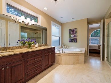 Naples Home 911266