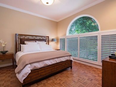 Naples Home 911266