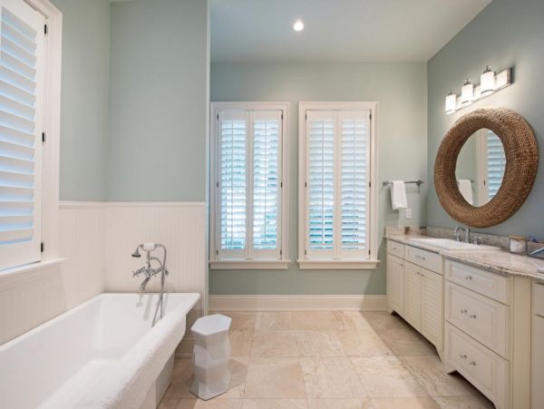Beautiful Home with Pool in Naples, Walk to Beach